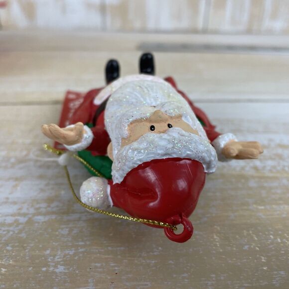 Kurt Adler Rudolph Series Santa Laying on Christmas Wreath Ornament Kohls NWT - Picture 4 of 9
